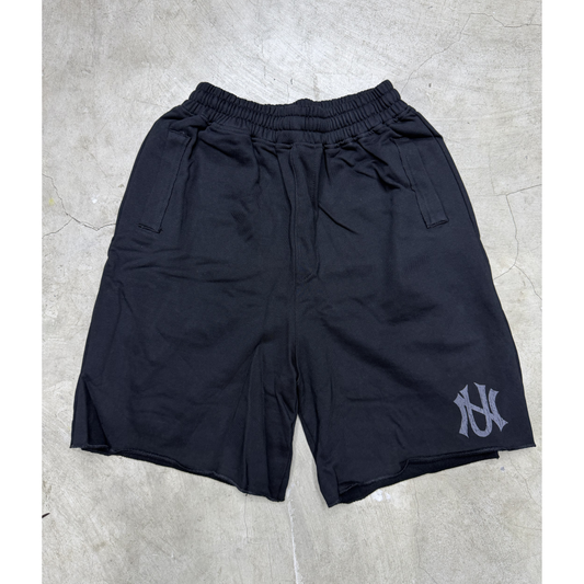 UNFRIEND - UN BAGGY SWEAT SHORTS