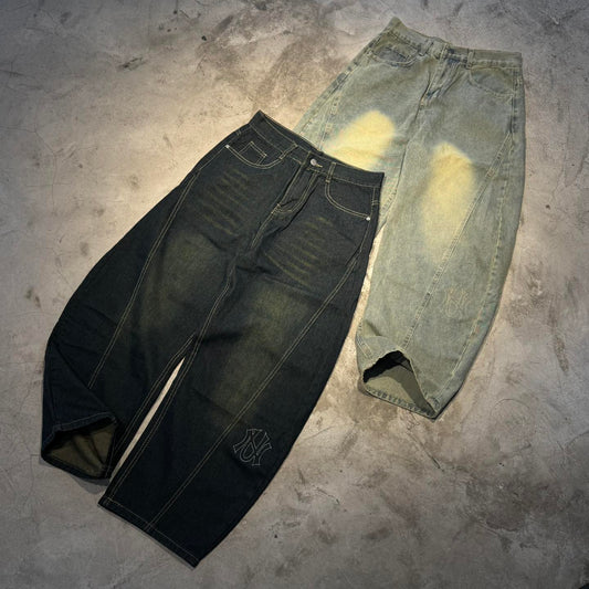 UN - BARREL WASH DENIM PANTS