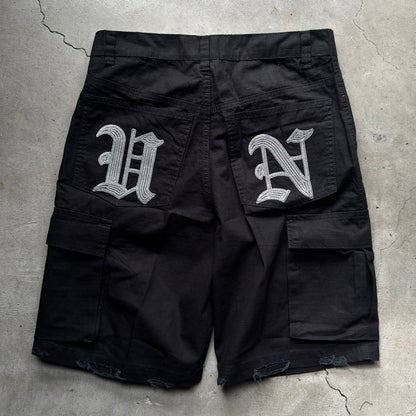 UNFRIEND RIPPED CARGO SHORTS