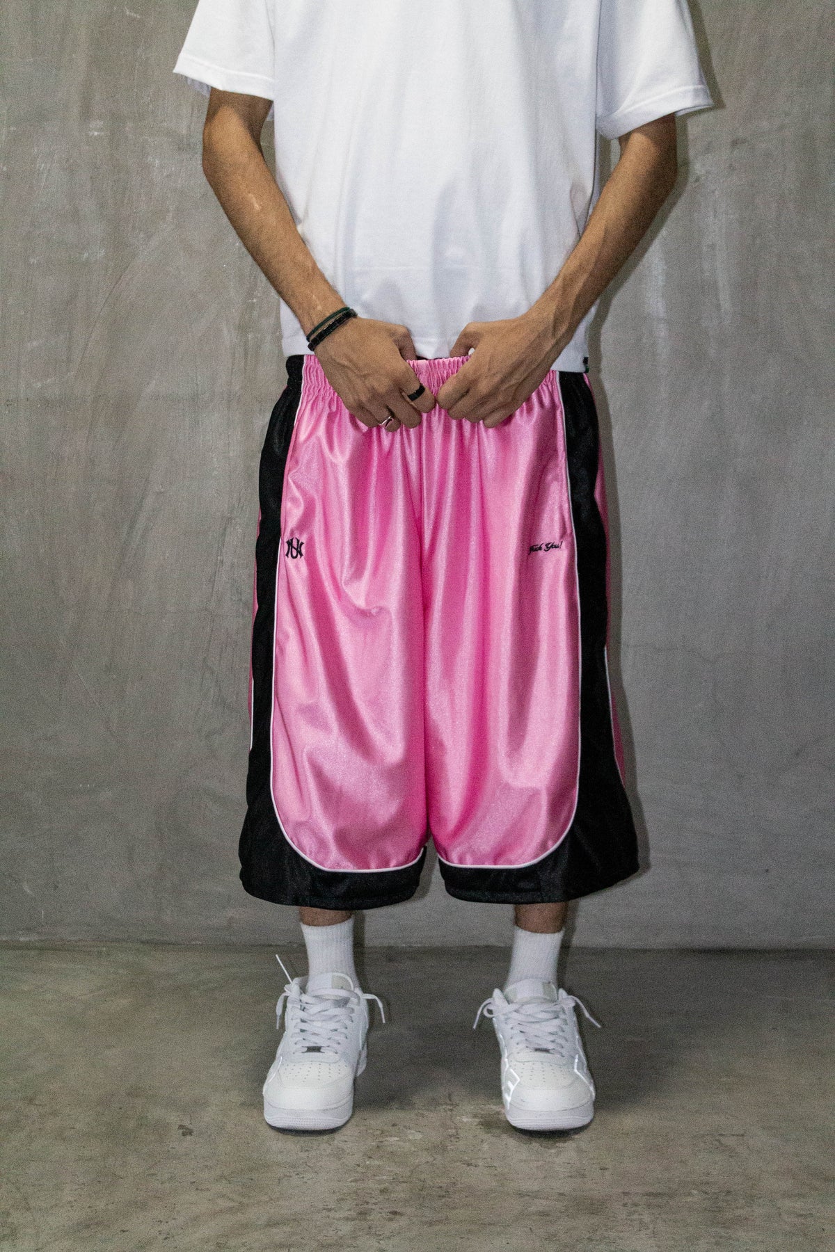 UNFRIEND HOOPS SHORTS