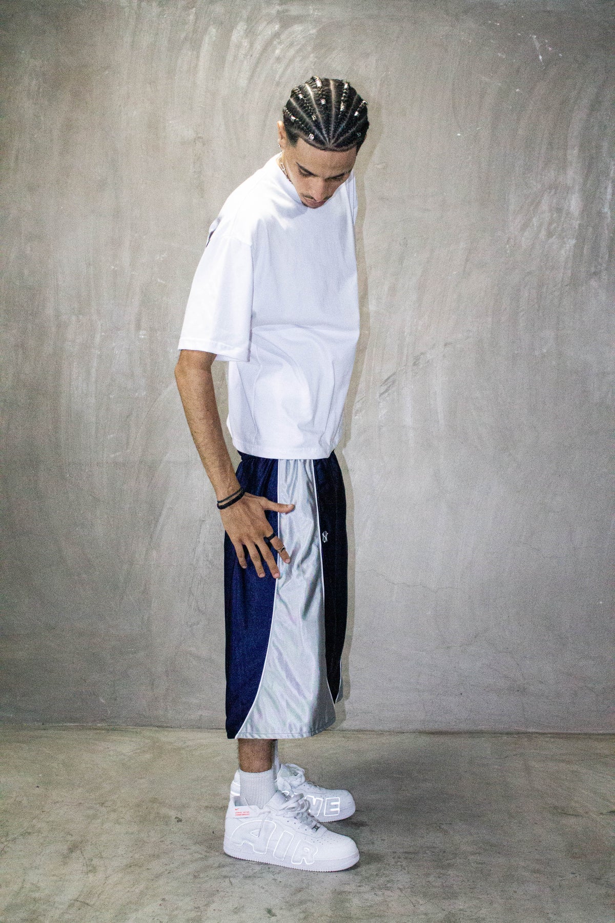 UNFRIEND HOOPS SHORTS